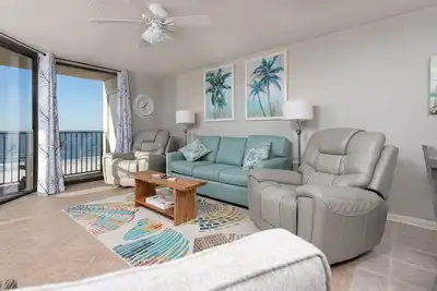 Image de Phoenix Vii - Deux chambres - Balcon sur la plage! 10ème étage