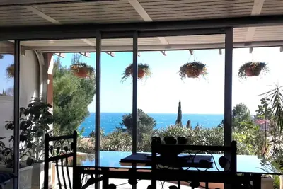 Image de Homerez - Studio - Collioure. Vue sur la mer.