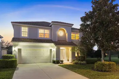 Image de Bienvenue à la Villa Orange Blossom - deux milles de Disney in Windsor Hills