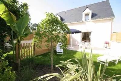 Image de maison   grande terrasse plein au coeur du golfe du Morbihan, jardin clos