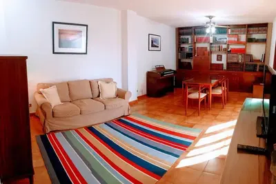 Image de Charmant appartement de 3 chambres dans le centre-ville