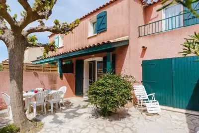 Image de Pavillon 4p, 6 couchages, proche plage, avec Wifi et grande terrasse - Gruissan