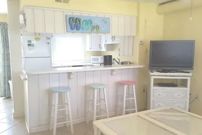 Image de Condo mignon 1br / 1ba sur le côté sud!