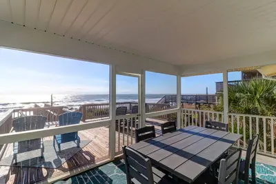 Image de 4 Br Oceanfront, Screen Porch & Large Deck