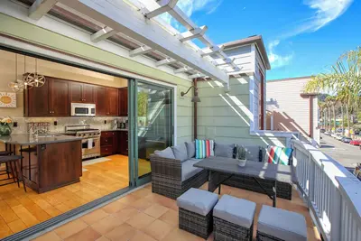 Image de Condo Beachy Keen, 2 chambres, pour 4 personnes, à quelques pas de la plage, barbecue sur le toit