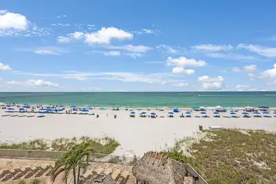 Image de # 305 Condos Sandy Shores: 1 Br / 1 Ba à Madeira Beach, pour 4 personnes