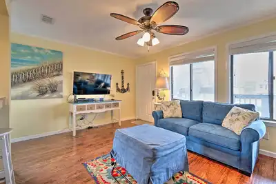 Image de Breezy Panama City Beach Condo - Pas de sable!