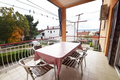 Appartement de quatre chambres avec la terrasse et la vue sur le mer Starigrad, Paklenica (A-6594-a)