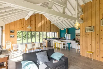 Image de Maison moderne, plain-pied, 4 chambres, proche mer, jardin privé, toutes commodités incluses.