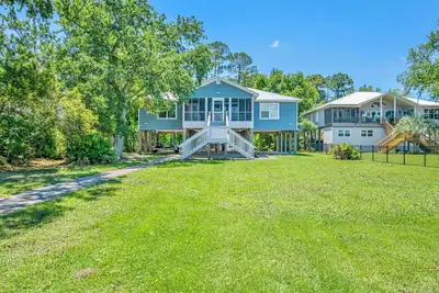 Image de Bay Front Home, quai de pêche, carte d’escompte jusqu’à 100 $ incluse!