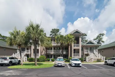 Image de True Blue Condo au 3ème étage près de Pawleys Island Grande vue près de la piscine 3j