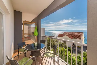 Appartement d'une chambre prés de la plage Brist, Makarska (A-11078-d)