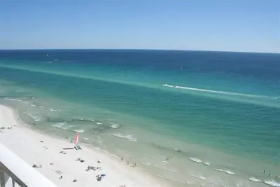 Image de Magnifique Oceanfront Condo-Beach Service Incl-Huge Balcony-Great Rates-Pier Park