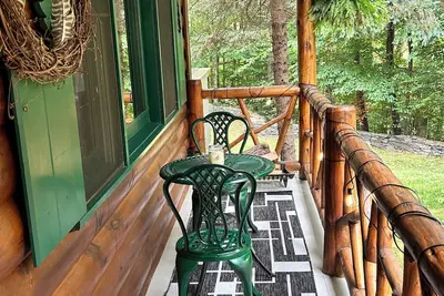 Image de Elegant Log House! ! !