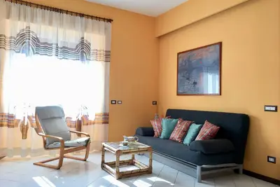 Image de La maison colorée - Dix minutes du Colisée