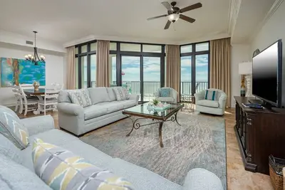Image de 4ème étage Premium 3 chambres à Phoenix West Ii