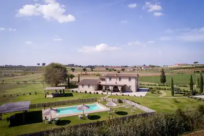 Image de Villa La Rugantina- typique ferme toscane avec piscine privée