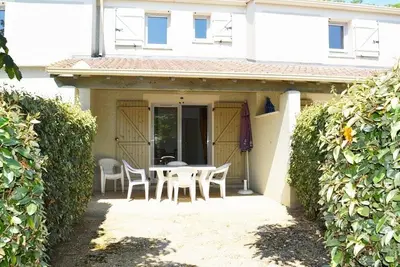 Image de Maison Duplex 6 Pers. avec Terrasse, Piscine Chauffée, Parking Gratuit - Vallon-Pont-d'Arc