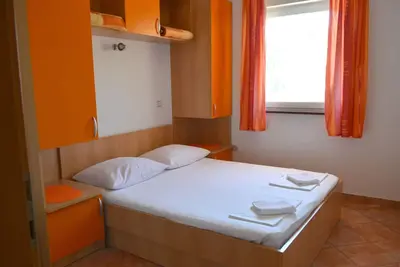 Image de Appartement de deux chambres avec air conditionné Gradac, Makarska (A-13681-d)