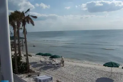 Image de 3 Bdrm Condo - Naples