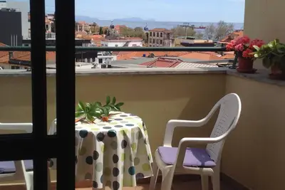 Dernier étage du centre-ville - Marché - Vue privilégiée - balcon