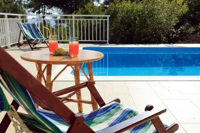 Image de Appartement de deux chambres avec la terrasse et la vue sur le mer Lumbarda, Korcula (A-4404-a)