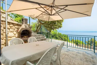 Image de Appartement d'une chambre avec la terrasse et la vue sur le mer Moscenicka Draga, Opatija (A-7766-a)