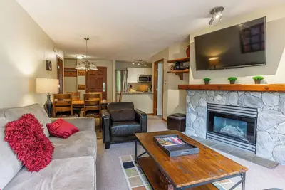 Image de Trembles # 444 Prime Ski-in Ski-out Location! Piscine, bains Ă remous, barbecue, 6 couchages
