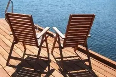 Cottage original Shawnigan Lake avec vue sur le magnifique lac!