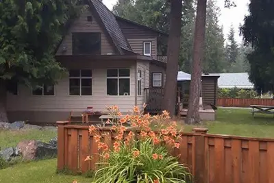 Image de Scotch Creek Lodge - À côté de Shuswap Lake Provincial Park