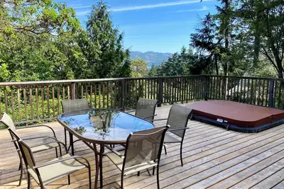 Image de Andover Cottage: Maison familiale confortable avec bain Ă remous, belle vue.