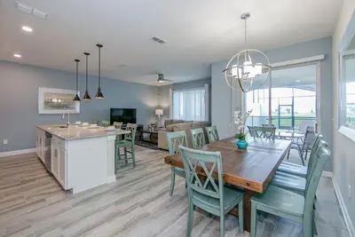 Image de (Ja4907) Storey Lake Home 4/3 Piscine privée, lac et parc aquatique gratuit