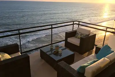 Image de Condo neuf au 9e étage sur la plage \/ en bord de mer dans le magnifique Mazatlan