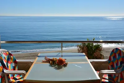 Image de Roca Bajondillo vue sur la mer hypnotique deux chambres parking wifi gratuit