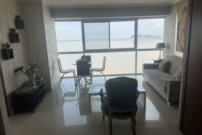 Image de River View suites Puerto Santa Ana gye