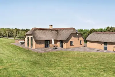 Image de Belle maison à Ulfborg avec cuisine