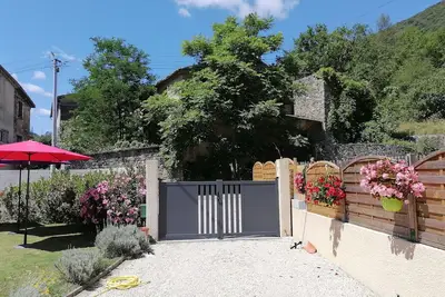 Image de 250 Chemin de Boniol très tranquille situé dans le nord du Gard sud Ardèche