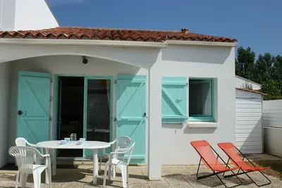 Image de Maison cosy Ă 900m de la plage avec jardin clos et parking privatif