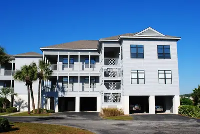 Image de Inlet Point 21-C: 3 Br \/ 3 Ba condo à Pawleys Island, 6 personnes