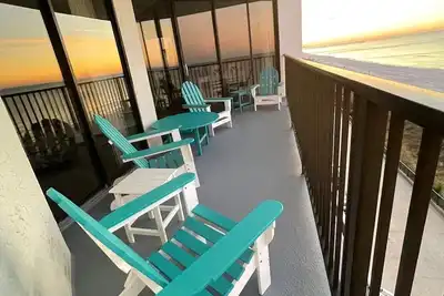 Image de Av -502w- 2Bdr. 2Baths - Chaises De Plage Et Parapluie Inclus - 6 personnes