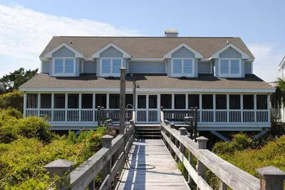 Image de Princess And Pirates Cottage: 5 Br \/ 5. 5 Ba maison à Pawleys Island, pour 16 personnes