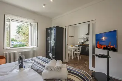 Studio avec Jardin (à 2 km du centre ville) - Hors Ztl - Parking gratuit