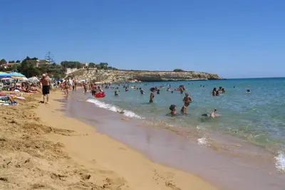 Image de Il Mandarino, appartement à seulement trois minutes à pied de la plage d'Avola