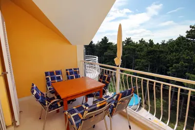 Image de Appartement de deux chambres avec la terrasse Jadranovo, Crikvenica (A-3238-b)