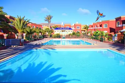 Image de \"Offres\" Villa, Wifi gratuit, piscine, près de la ville et de plage