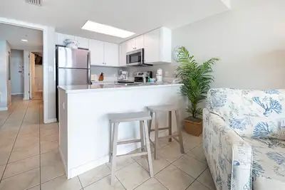 Image de Hôtels de Phoenix sur West Beach! Balcon Avant Golfe ~ Cuisine complète!