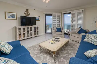 Image de ~ Faites une pause sur la plage! ~ 3 chambres ~ Phoenix 6 ~