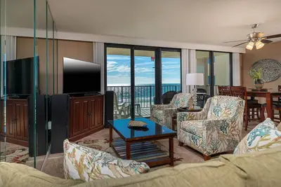 Image de Obtenez une nuit gratuite sur la plage! Détendez-vous dans ce populaire Phoenix I Three Bedroom