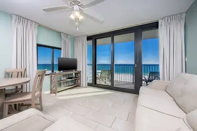Image de Plancher Bas! Hotel Suite sur la plage! HĂ´tels Phoenix!