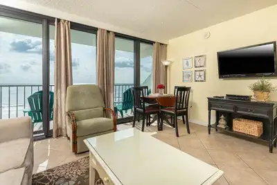 Image de 1 chambre à coucher à Island Winds East au 5ème étage * Gulf Front! *